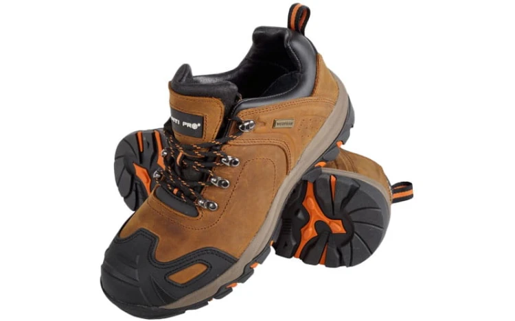 Półbuty robocze bez podnoska Lahti Pro buty skórzane Crazy Hourse L30415