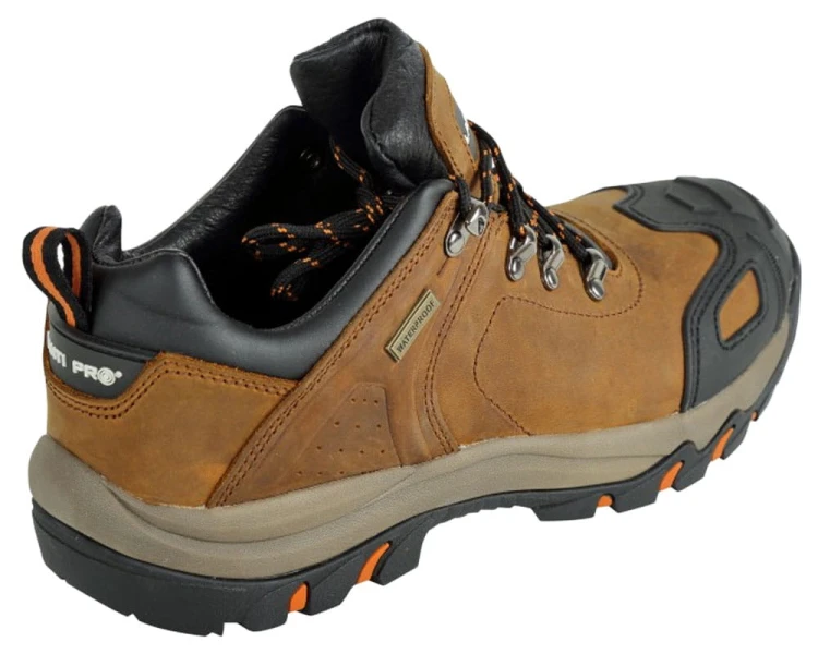 Półbuty robocze bez podnoska Lahti Pro buty skórzane Crazy Hourse L30415