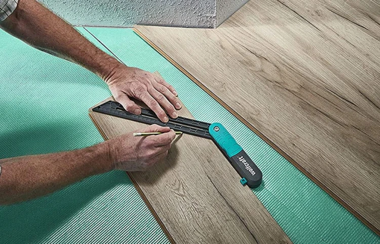 Kątownik nastawny z blokadą Wolfcraft LAMINAT z funkcją wyznaczania linii równoległych 6958000