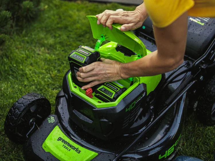 Kosiarka z napędem GREENWORKS akumulatorowa 40V 46cm GR2506807