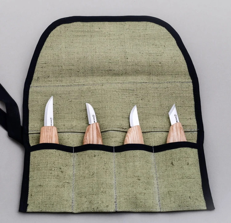 Podstawowy zestaw 4 noży do rzeźbienia, w etui z materiału Beaver Craft BCS07
