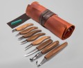 Zestaw 8 noży do rzeźbienia BeaverCraft z akcesoriami do ostrzenia, etui ze skóry S18X