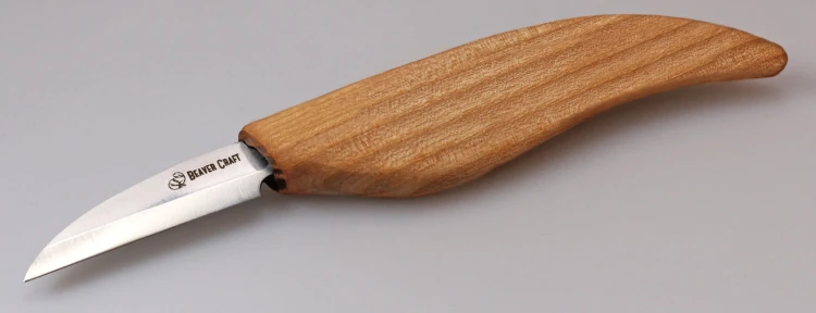 Zestaw 8 noży do rzeźbienia BeaverCraft z akcesoriami do ostrzenia, etui ze skóry S18X