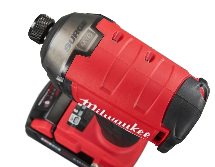 Zakrętarka udarowa Milwaukee M18FQID