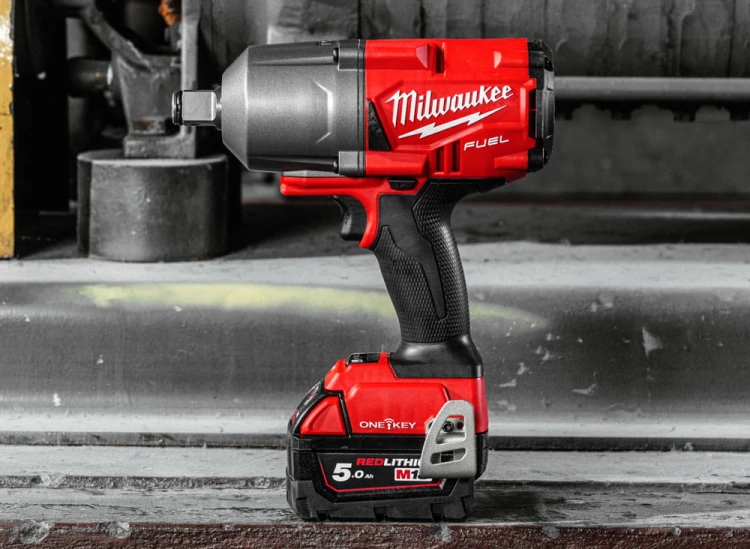 Klucz udarowy 3/4˝ Milwaukee M18 FUEL™ M18ONEFHIWF34