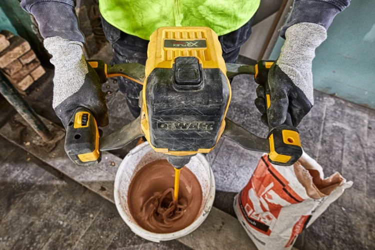 Mieszarka akumulatorowa 54V XR FLEXVOLT 2 X 9Ah DeWalt DCD240X2