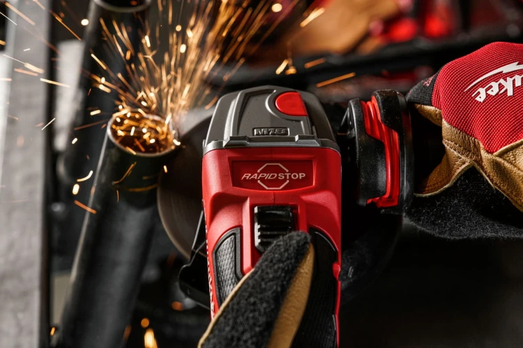 Szlifierka kątowa Milwaukee 18V M18FSAG125X silnik bezszczotkowy