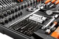 Klucze nasadowe, zestaw narzędziowy 1/2" 1/4" Neo Tools 143 cz 08-945
