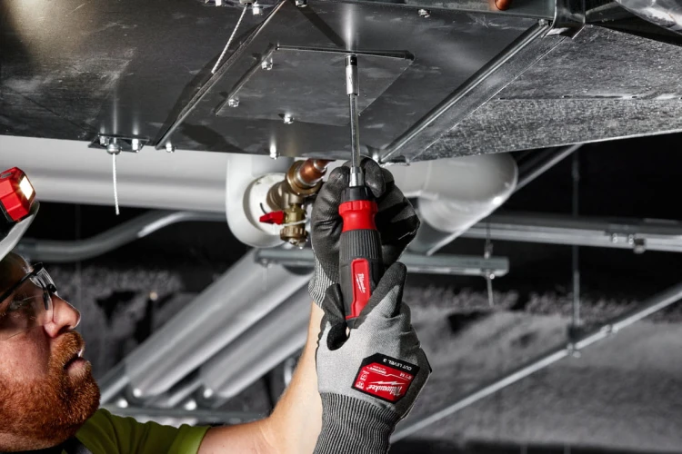 Multiwkrętak Milwaukee wkrętak z grzechotką 14w1 4932480582