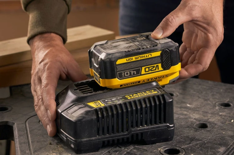 Akumulator Stanley 20 V, 4.0 Ah Fatmax SFMCB204