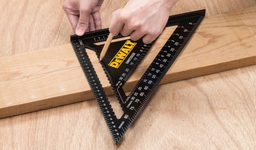 Kątownik ciesielski 300 mm DeWalt przymiar stolarski DWHT25228-0