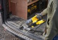 Odkurzacz ręczny pionowy 18V STANLEY FATMAX® V20 SFMCVS001D1-QW