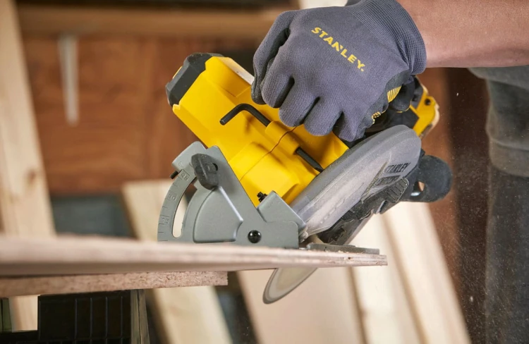 Pilarka tarczowa 18V STANLEY FATMAX V20 SFMCS500