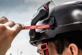 Hełm ochronny BOLT™ 200 Milwaukee czarny niewentylowany 4932479255