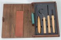 Zestaw do rzeźbienia BeaverCraft w drewnianym etui, 4 narzędzia + akcesoria do polerowania S43 Book