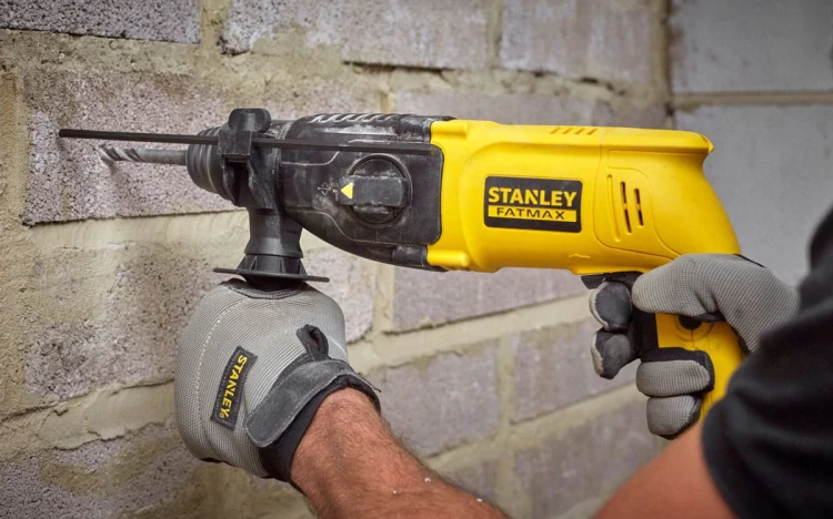 Młotowiertarka SDS+ Stanley Fatmax 750W 2.2J akcesoria, kufer SFMEH200K-QS