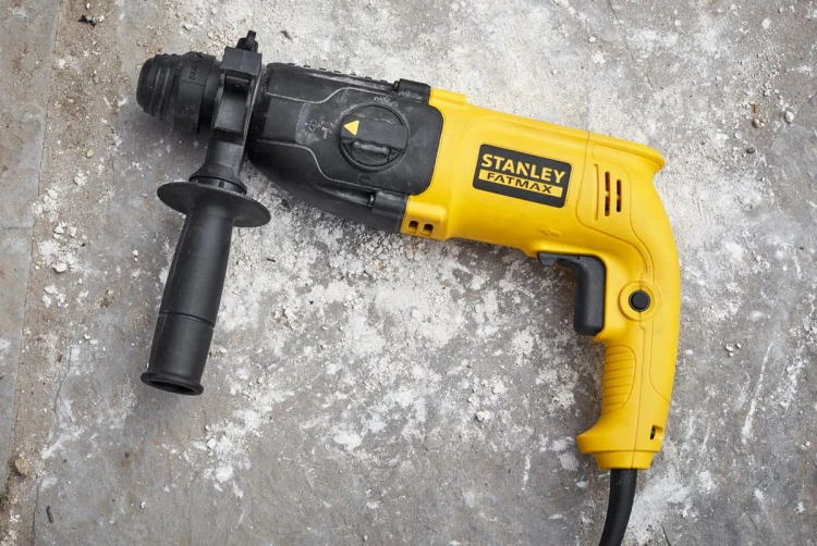 Młotowiertarka SDS+ Stanley Fatmax 750W 2.2J akcesoria, kufer SFMEH200K-QS