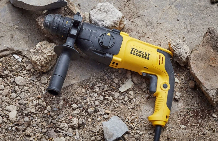 Młotowiertarka SDS+ Stanley Fatmax 800W, 2.4J akcesoria, kufer SFMEH210K-QS