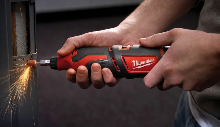 Mikro wiertarko – szlifierka Milwaukee C12RT-0