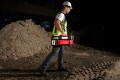 Lampa stojąca LED Milwaukee ONE-KEY™ M18ONERSAL 5400lm