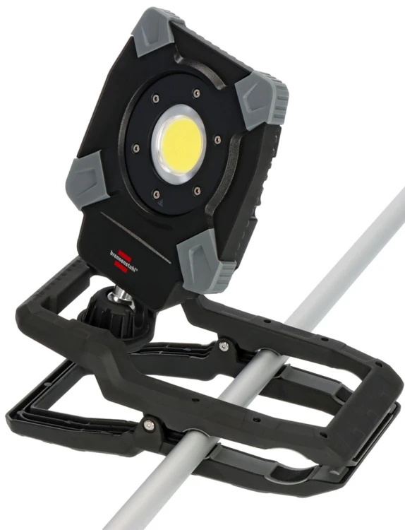 Mobilny reflektor budowlany, hybrydowa lampa LED CL 5050 MBAH Clip, 6800lm, IP65