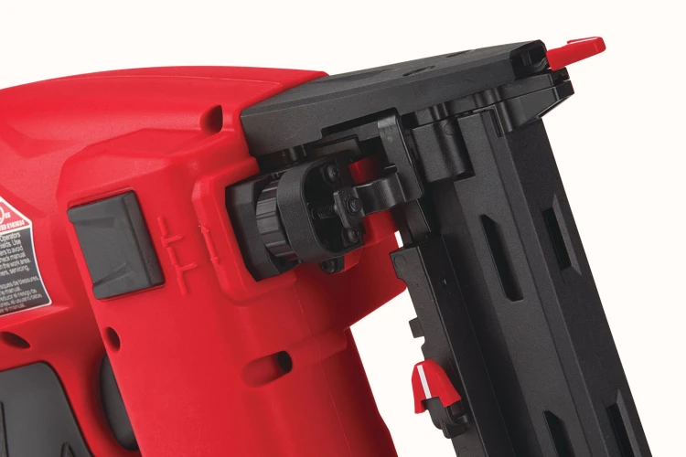 Zszywacz akumulatorowy Milwaukee M18FNCS18GS