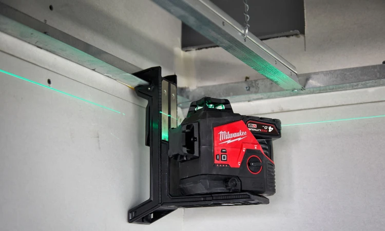 Laser krzyżowy Milwaukee M123PL 3-płaszczyznowy