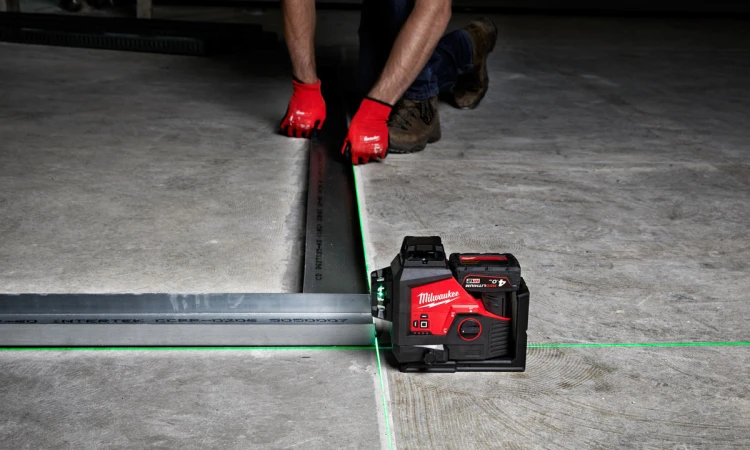 Laser krzyżowy Milwaukee M123PL 3-płaszczyznowy