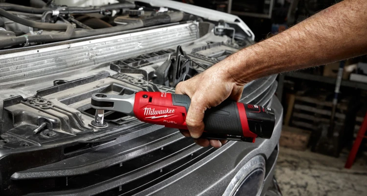 Grzechotka wysokoobrotowa ¼" Milwaukee M12FHIR14-0