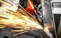 Szlifierka kątowa 125 mm z płaską głowicą Milwaukee M18FSAGF125XPDB-0X z hamulcem i włącznikiem łopatkowym w walizce,