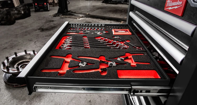 Wózek narzędziowy Milwaukee TOOLGUARD™ 27"/69cm Szary (RAL 7021) 4932500740