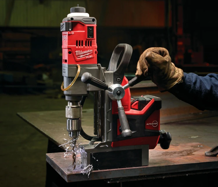 Wiertnica magnetyczna Milwaukee M18FMDP