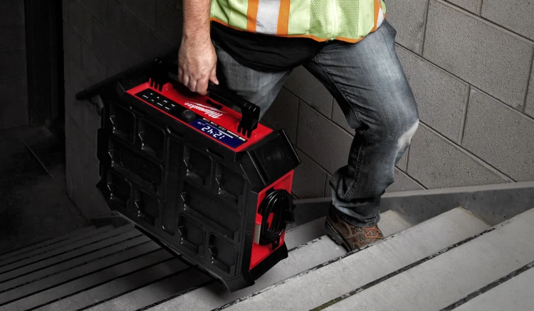 Radio-ładowarka Milwaukee M18PRCDAB+-0 EU, wersja zerowa, bez akumulatora 4933472112