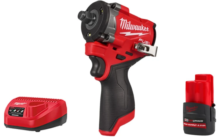 Klucz udarowy Milwaukee 745/542 Nm 1/2" M12FCIWF12G3-251 + 1x aku. 2.5Ah HIGH OUTPUT™ ładowarka