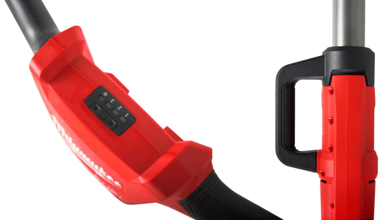 Klucz udarowy kolejowy Milwaukee FUEL™ 1” M18FHIWF1R-121 z pierścieniem, 1x aku. 12Ah FORGE ładowarka walizka