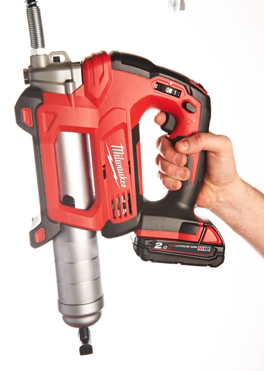 Zestaw Milwaukee: klucz udarowy M18 ONEFHIWF34 FUEL™ ONE-KEY™ 3/4˝, szlifierka kątowa M18FSAG125X FUEL™ 125 mm, smarownica M18GG, aku.: 2x 5.0 Ah + 1x 2.0 Ah, ładowarka M12-18FC, torba M18FPP3AK-523B 4933498576