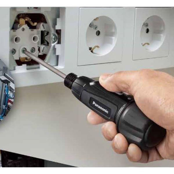 Wkrętak akumulatorowy w walizce z akcesorjami PANASONIC EY7412S2B32