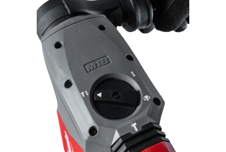 Młotowiertarka Milwaukee M18ONEFHP-551X FUEL SDS-Plus 32mm 5.0 J 1x aku. 5.5 Ah HIGH OUTPUT™ + szybka ładowarka