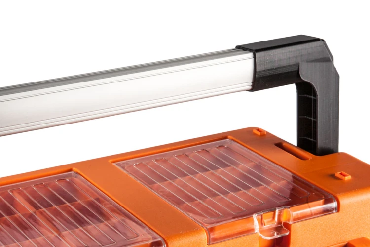Skrzynka narzędziowa 18" NEO TOOLS z wkładką i organizerami