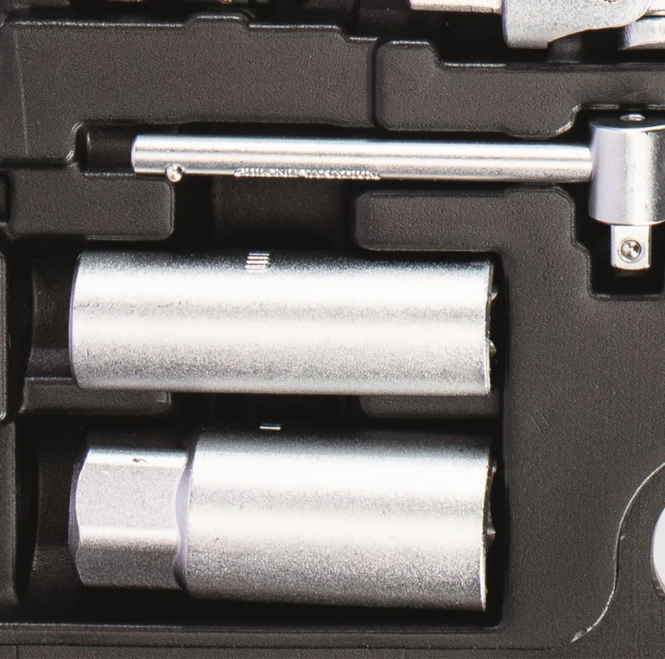 Zestaw kluczy Scheppach TB94 w walizce - 94 elementy