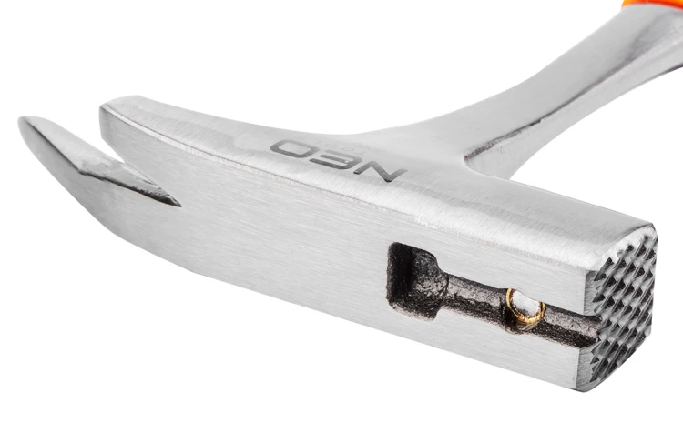 Młotek ciesielski NEO TOOLS 600 g, monolityczna konstrukcja