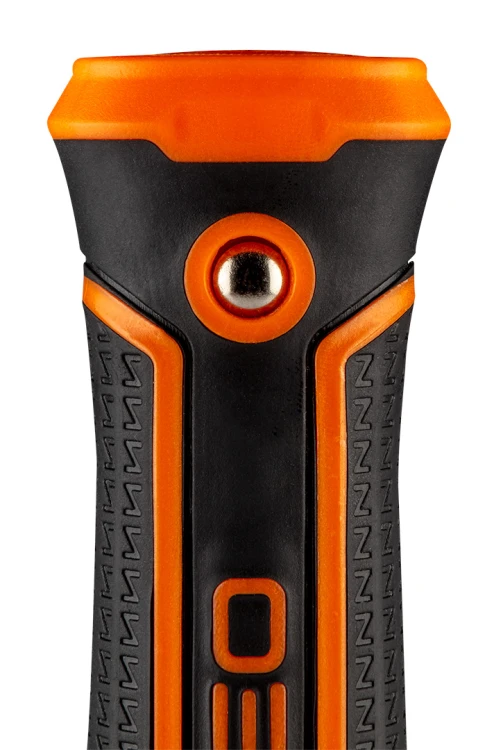Młotek stolarski NEO TOOLS 450 g, monolityczna konstrukcja