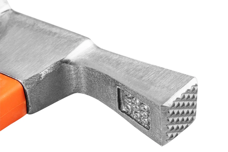 Młotek murarski NEO TOOLS 600 g, trzonek z włókna szklanego