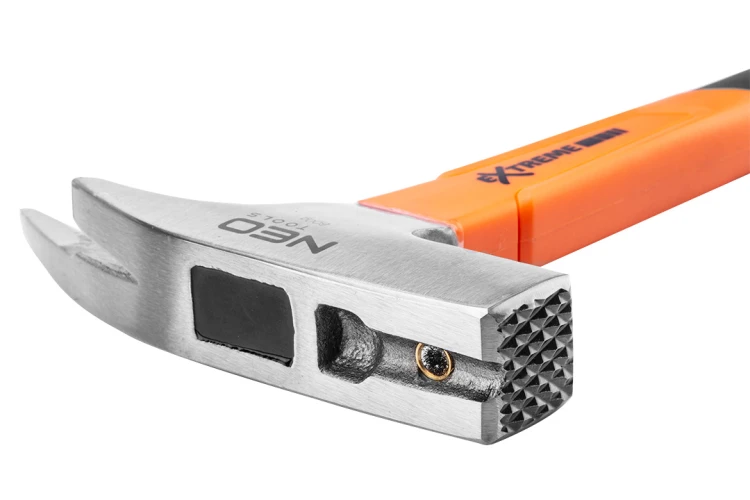 Młotek ciesielski NEO TOOLS 600 g, trzonek z włókna szklanego