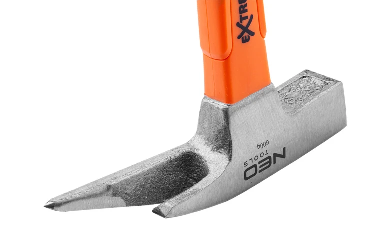 Młotek ciesielski NEO TOOLS 600 g, trzonek z włókna szklanego