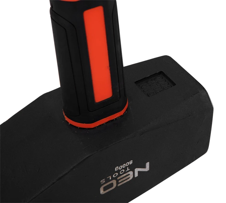 Młotek ślusarski NEO TOOLS 8 kg, trzonek z włókna szklanego