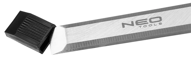 Dłuto NEO TOOLS 32 mm CrV uchwyt dwukomponentowy