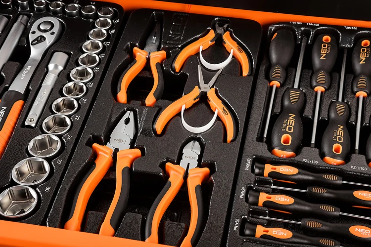 Szafka warsztatowa NEO TOOLS 5 szuflad + 117 narzędzi