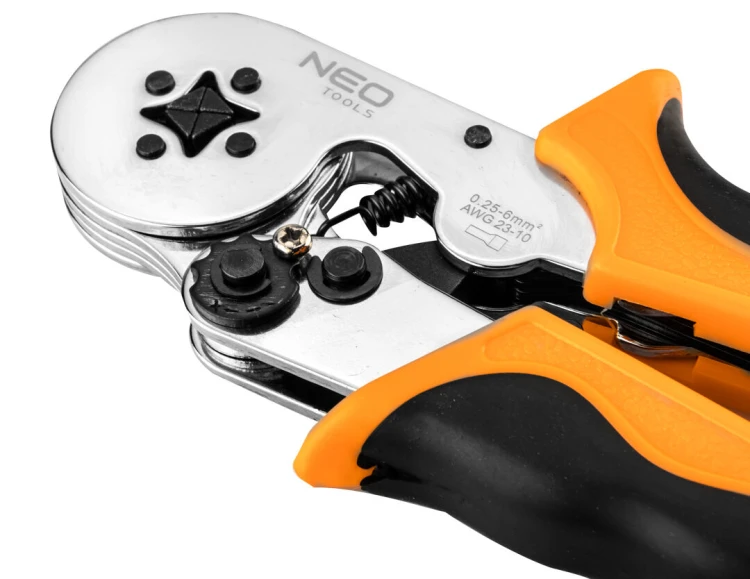 Szczypce do zaciskania końcówek tulejkowych NEO TOOLS 0.25 - 6 mm2