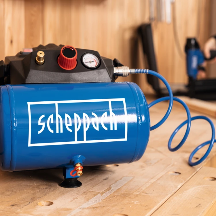 Kompresor Scheppach HC06 6 L + zestaw akcesoriów